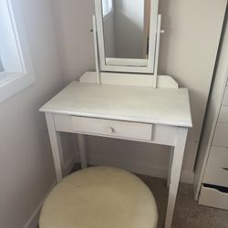 White Vanity Table Set w/ Mirror & Stool – Makeup Vanity Desk