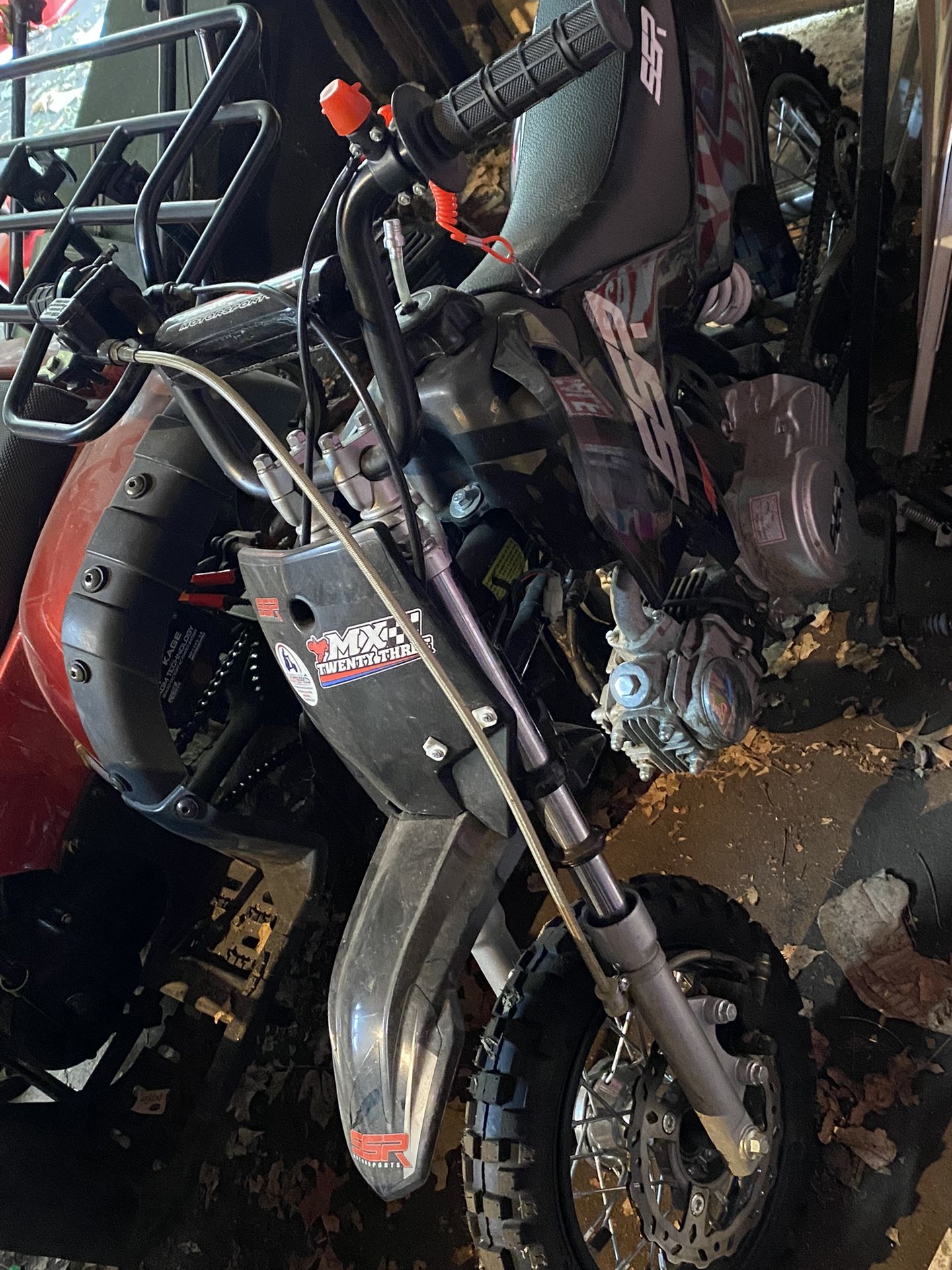 Dirt bike 