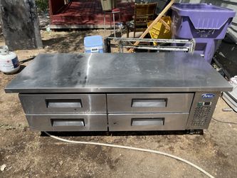 NORD Commercial 4-Drawer Refrigerated Chef Base – $650 OBO