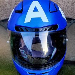 HJC CL-17 Marvel Captain America Full Face Helmet Blue/White - size Medium Pre-owned Located in Chula Vista 