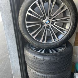BMW OEM 18" Rim & Tires (245/45R18)