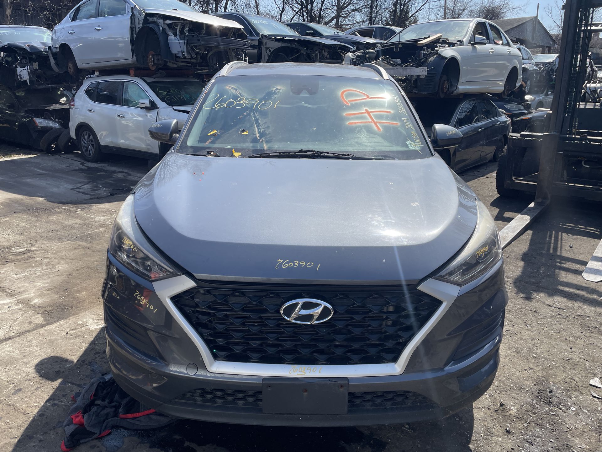 Hyundai Tucson 2019 2-6-0-3-9-0-1 SELLING PARTS ONLY VEHICLE NOT FOR SALE