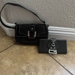 Guess Purse And Wallet 