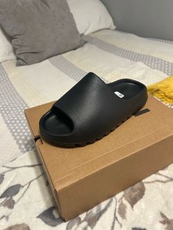 Yeezy Slides