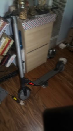 Electric scooter