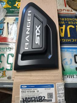 19-23 Ranger Xl 2.3l Fender Emblem Oem