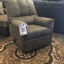 Recliner 