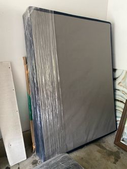 Queen box spring