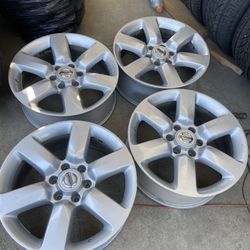 Nissan Titan wheels 