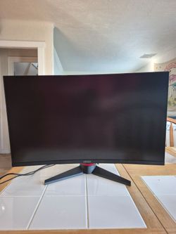 MSI Optix MAG270CR curved gaming monitor 165hz