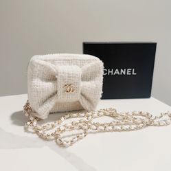 Chanel VIP Tweed Bow Wallet
