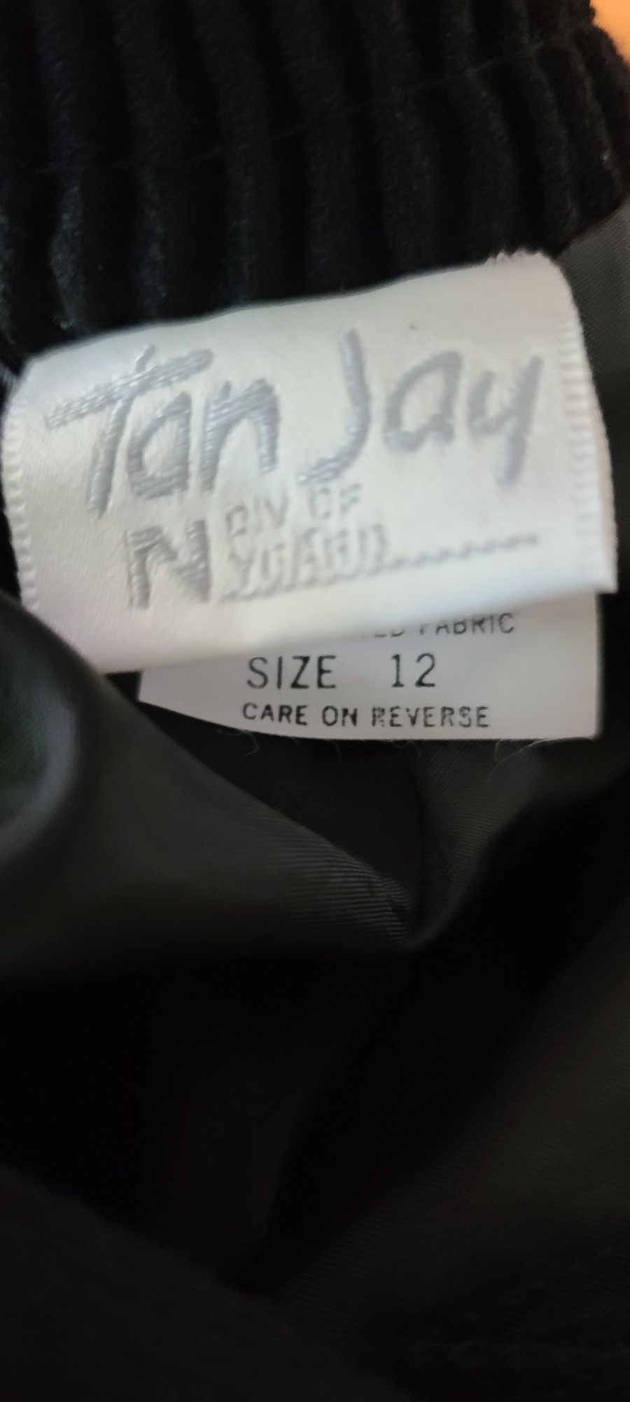 New With Tags Vintage TAN JAY Wool Blend Size 12 From the Bon Marche