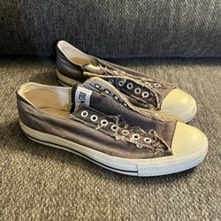 Converse unisex sneakers men’s 9  woman’s 11