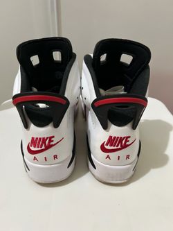 Men’s Jordan 6’s size 9