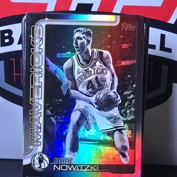 Dirk Nowitzki Topps Holo Black Foil. 