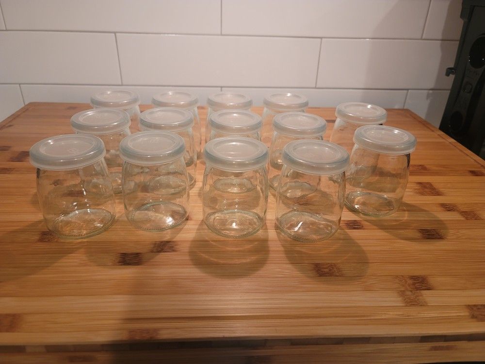 7 0z. Glass Jars  with Lids 