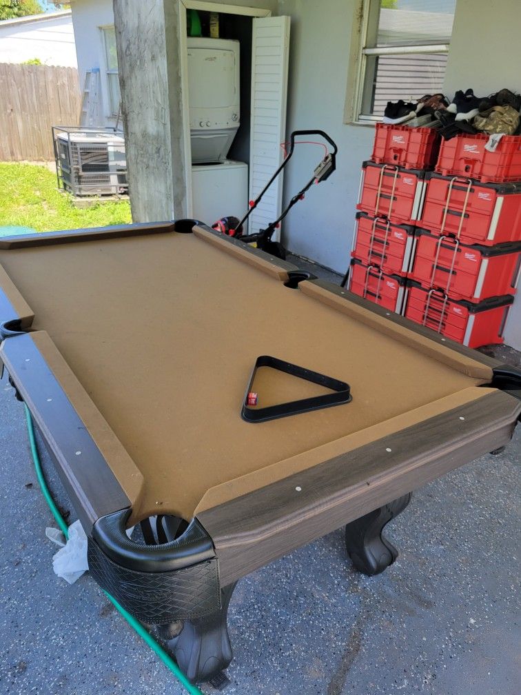 Free Pool Table