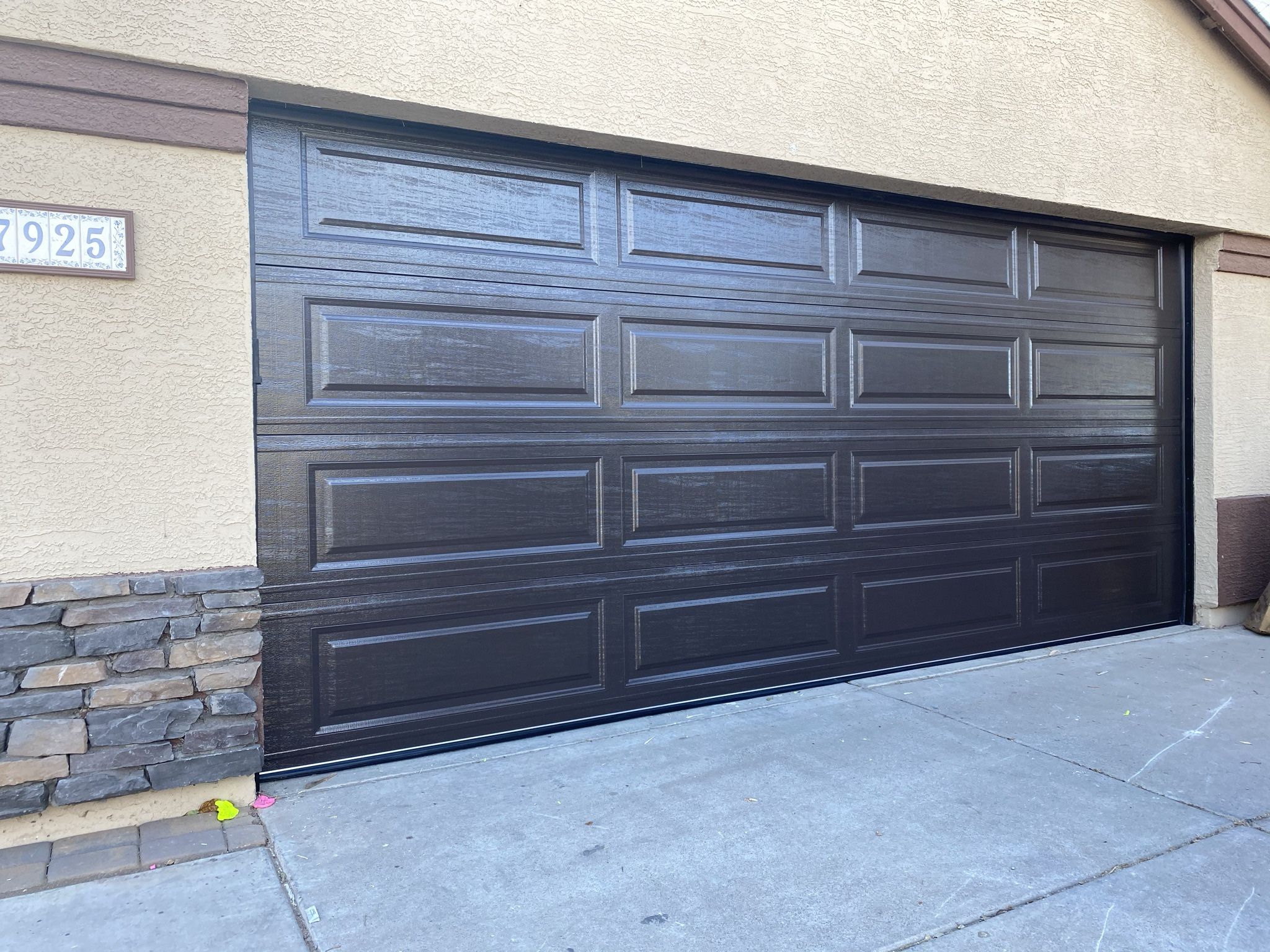 16x7 Complete Door. Garage Doors. Complete With All Hardware, Springs And Tracks