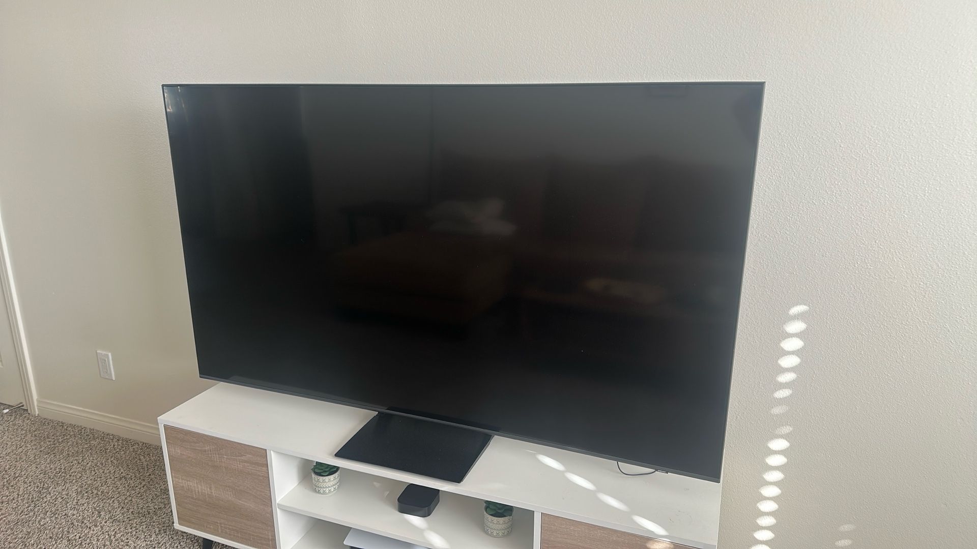 Samsung - 65" Class Q70C QLED 4K UHD Smart Tizen TV (2023)