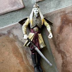 Mezco Hellboy Prince Nuada Figure