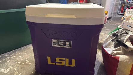 Igloo LSU Collegiate Series 60Qt Cooler NEW