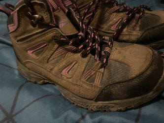 Girls Hiking Boots