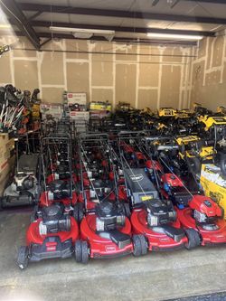 Self-propelled And Push Lawnmowers 