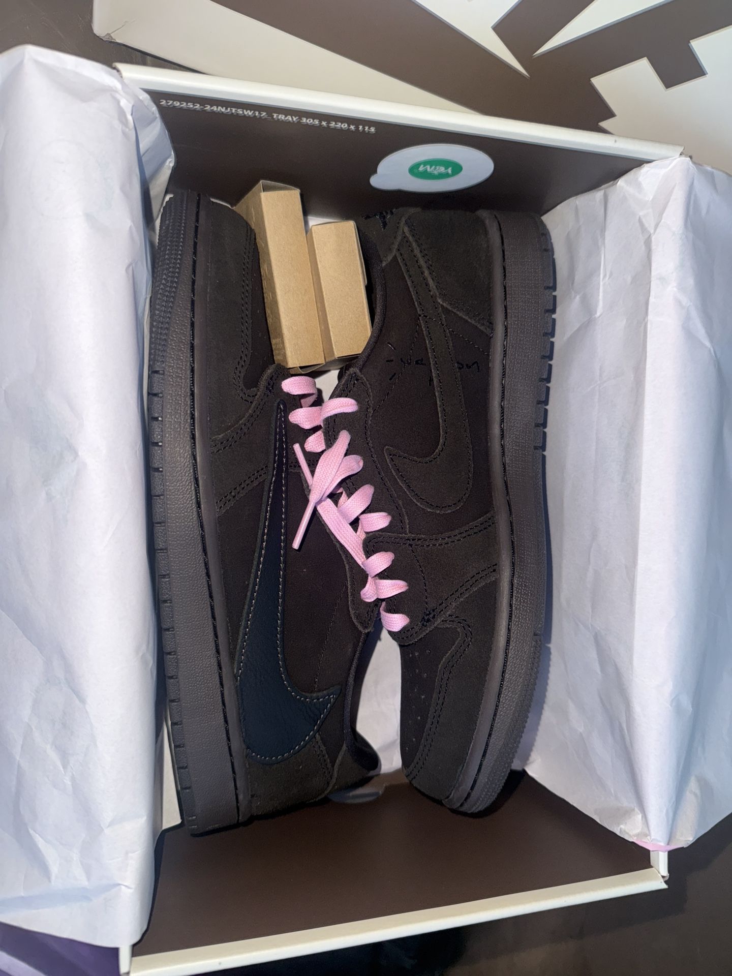 Travis Scott J1 Velvet 