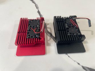 2 Heatsinks for raspberry pi 4