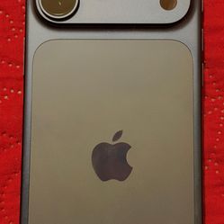 Iphone 17 Pro  256 (Unlocked)