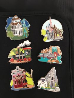 Disney Pin Happiest Place on Earth Mystery Collection