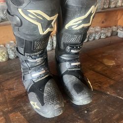 Alpinestar Tech 10 boots size 10