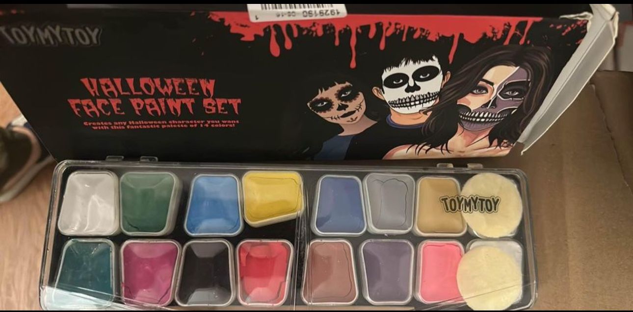 Halloween Face Paint - New