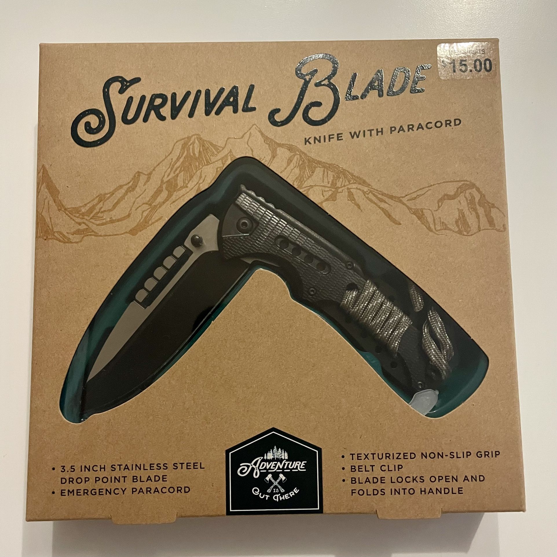 Survival Blade with Paracord