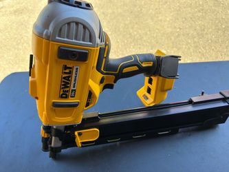 DeWalt Framing Nailer