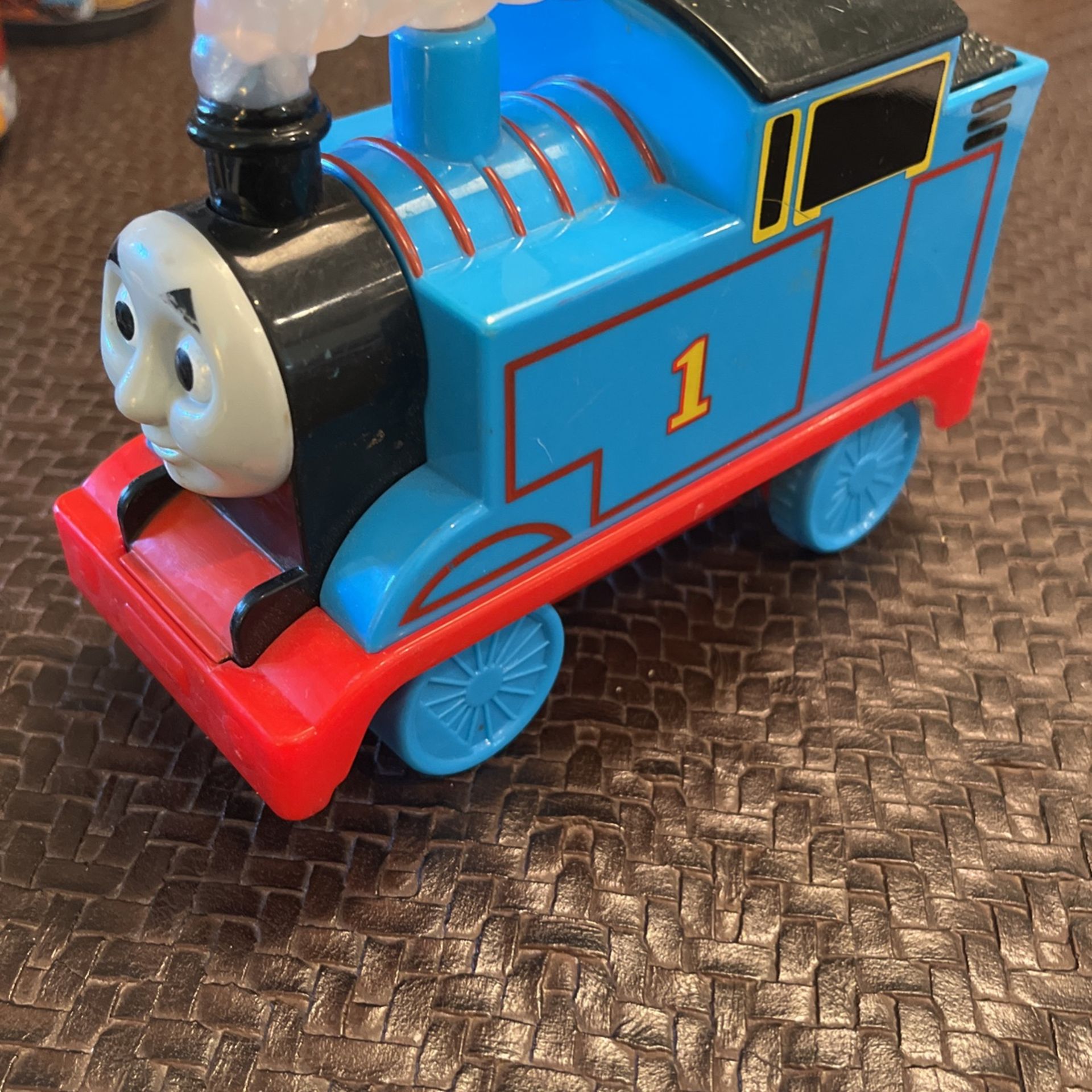 FISHER PRICE THOMAS & FRIENDS TALKING REV & LIGHT UP THOMAS TRAIN