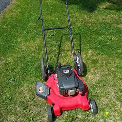 MTD Push Lawn Mower 