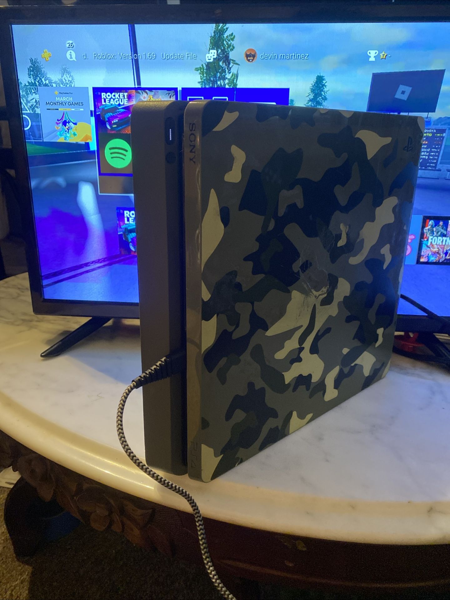 It’s In Good Condition Control And Wires