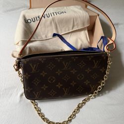 Louis Vuitton Shoulder Bag