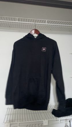 Black chomp hoodie