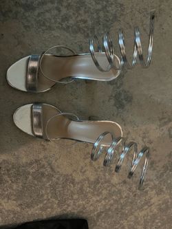 Selling silver heels/accepting offers