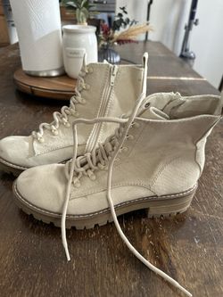 Women’s Target Combat Boots