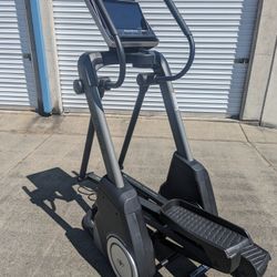 NordicTrack FS14i elliptical trainer