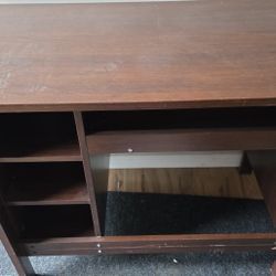2 Free Cherry Colored Desks 