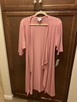 LuLaRoe Shirley size SMALL