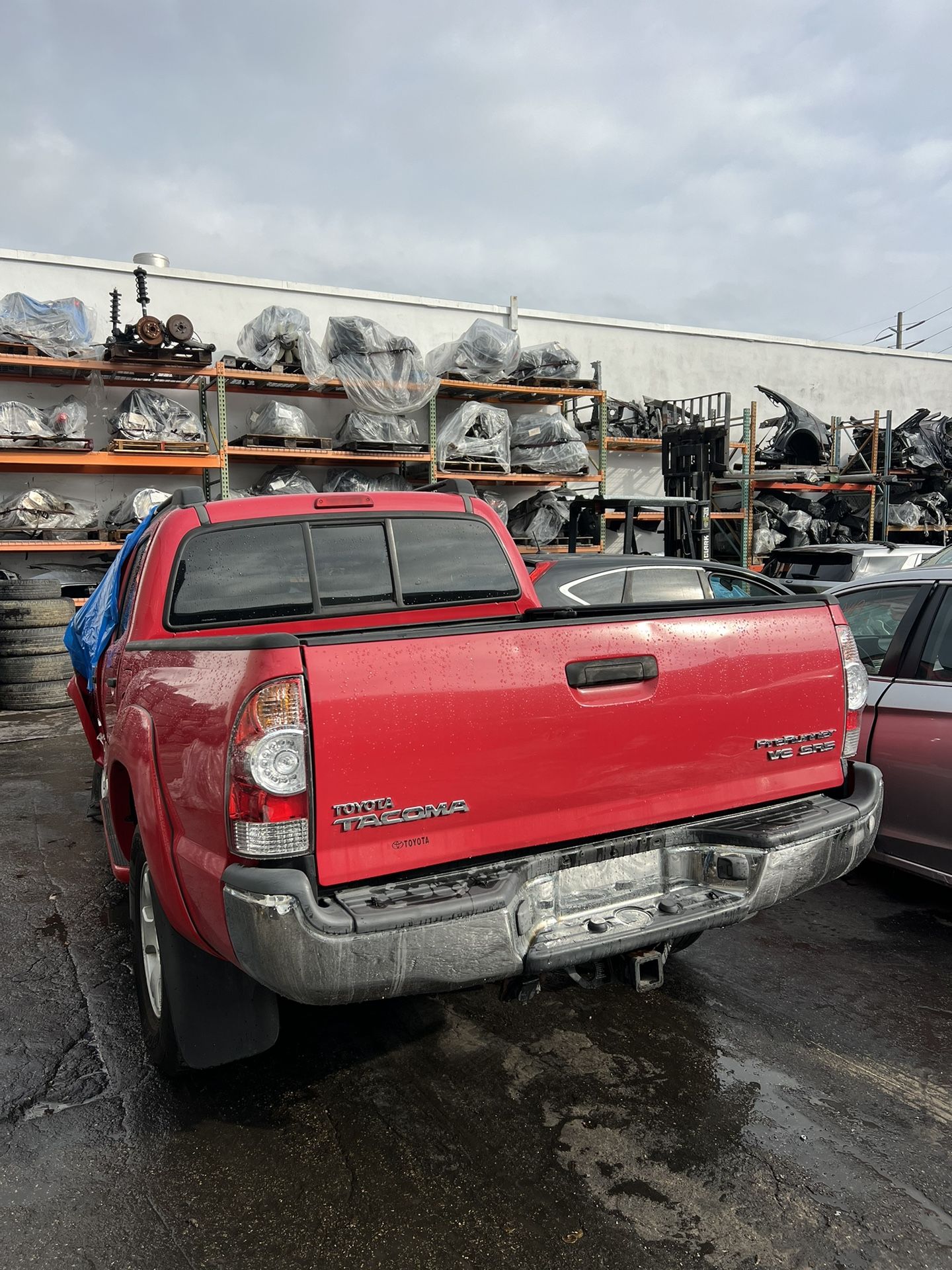 Spare Parts Piezas 2006 2014 TOYOTA TACOMA Engine Transmission Rear Differential Tailgate Bed Front Rear Door Rims Bumper Taillight Mirror ABS Pump