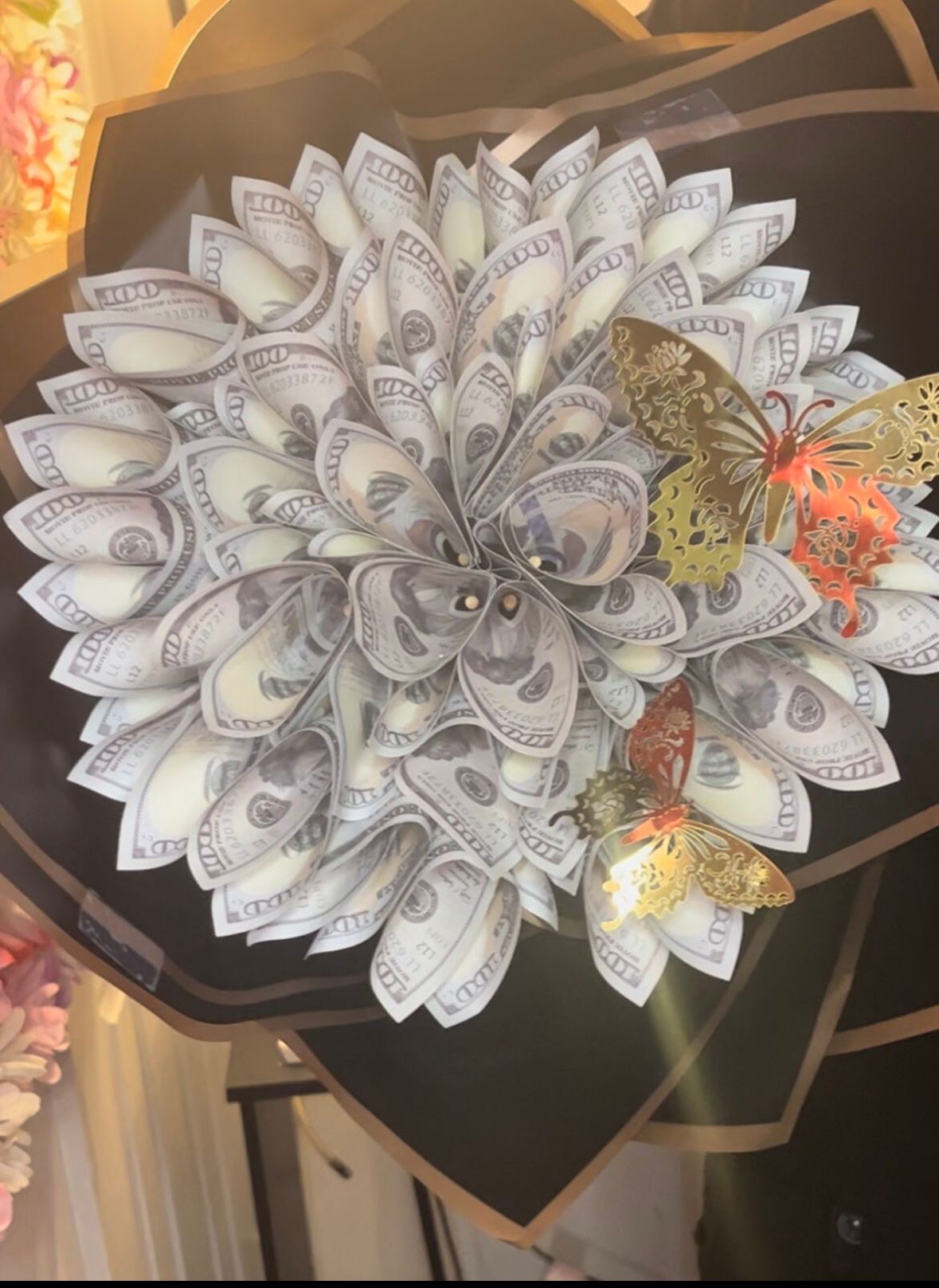 🌹Gift a bouquet that truly pays off!🌹