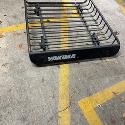 Yakima LoadWarrior basket
