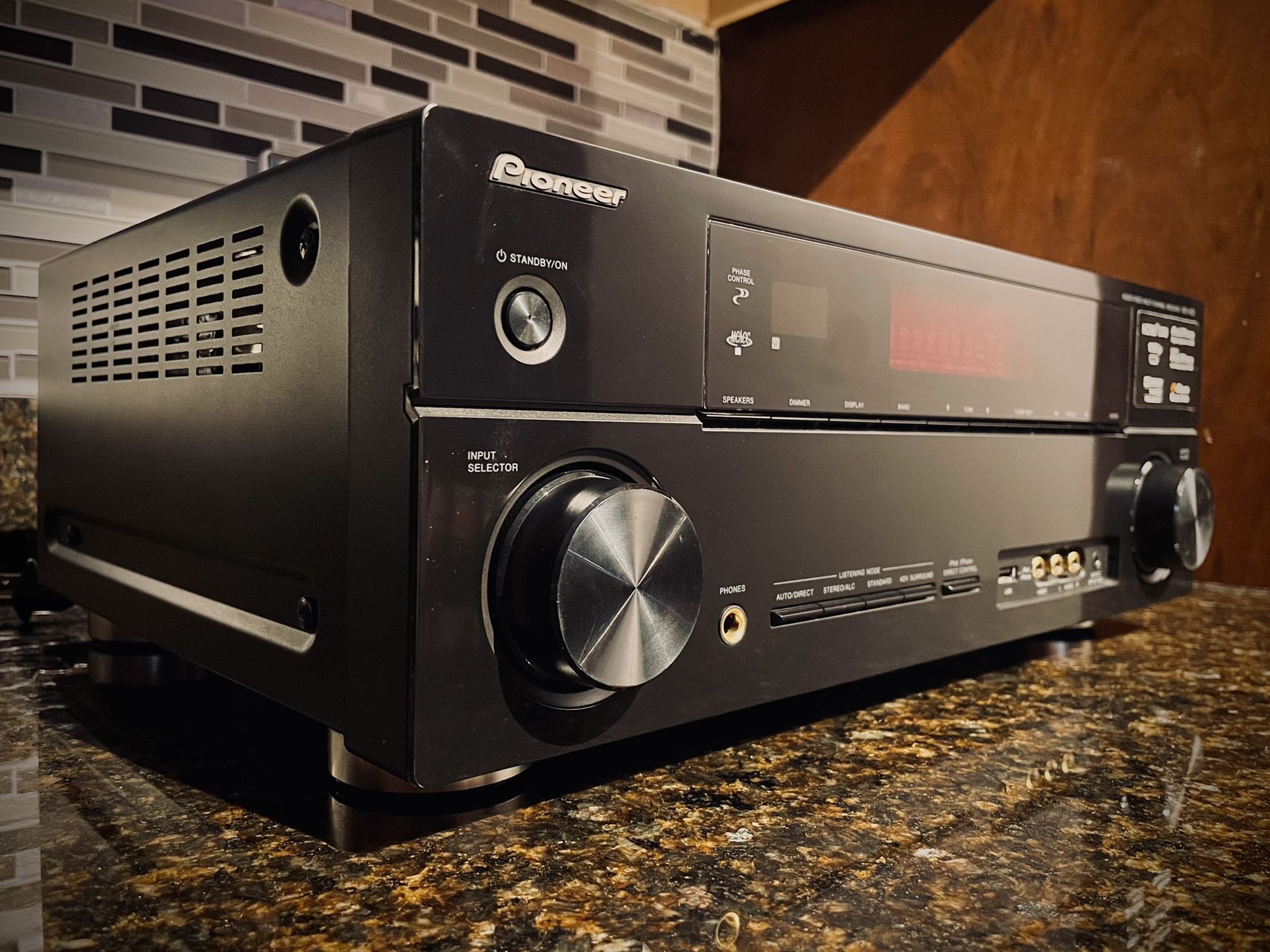 Pioneer VSX-820-K 5.1-Channel A/V Receiver HDMI