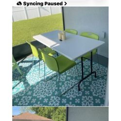 Outdoor/Indoor Table & Chairs  